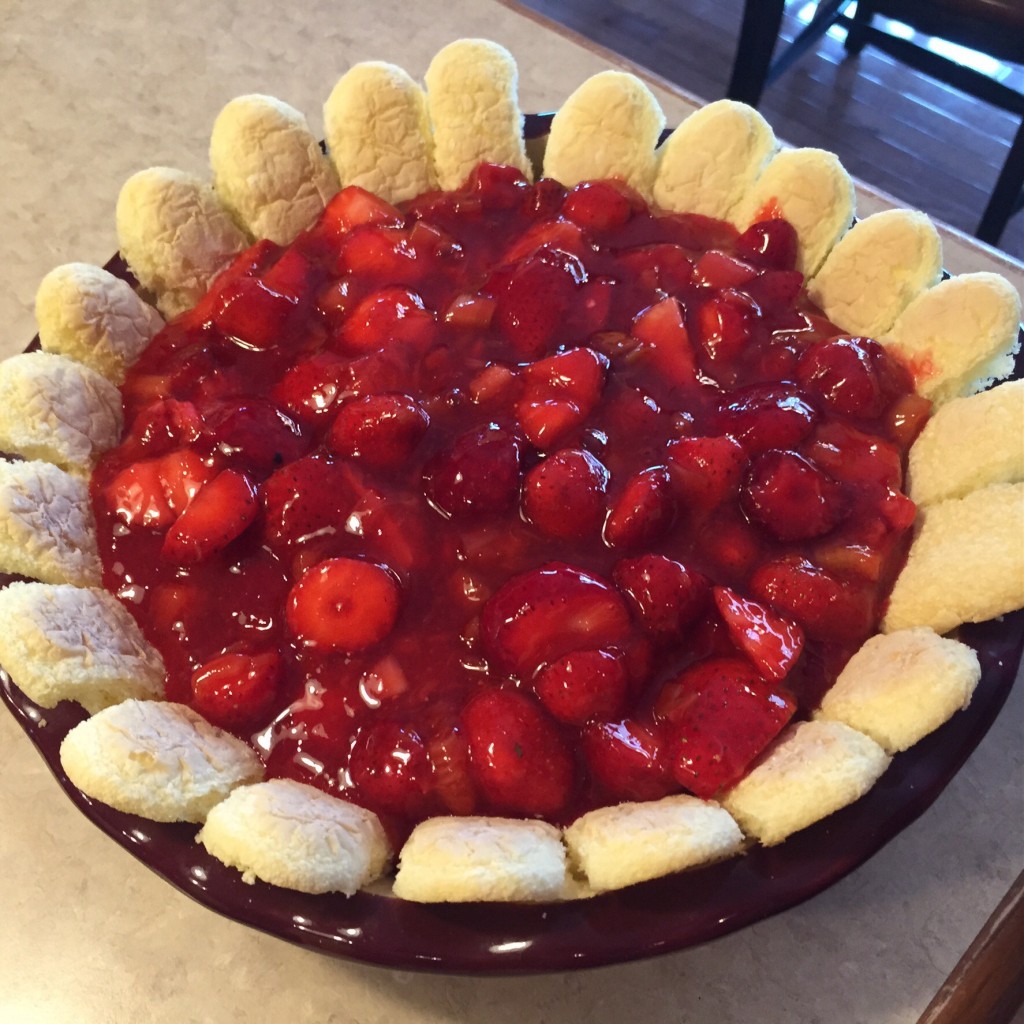 Strawberry Rhubarb Ladyfinger Cream Pie