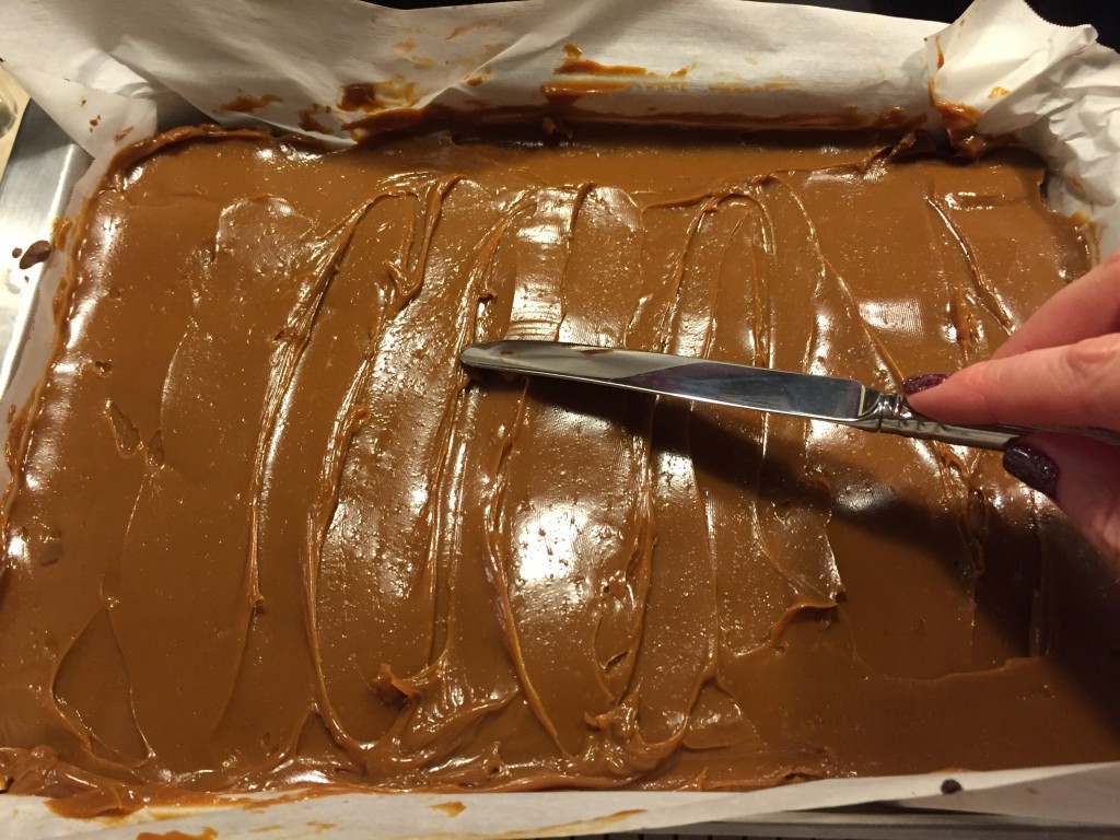 Add the dulche de leche.