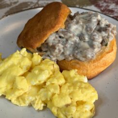 Easy Sausage Gravy and Biscuits