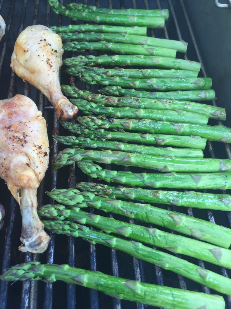 Chicken and Asparagus on the grill