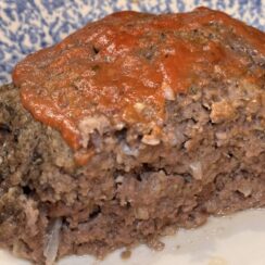 Slow-Cooker Mushroom Meatloaf