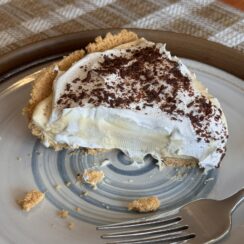 Root Beer Float Pie