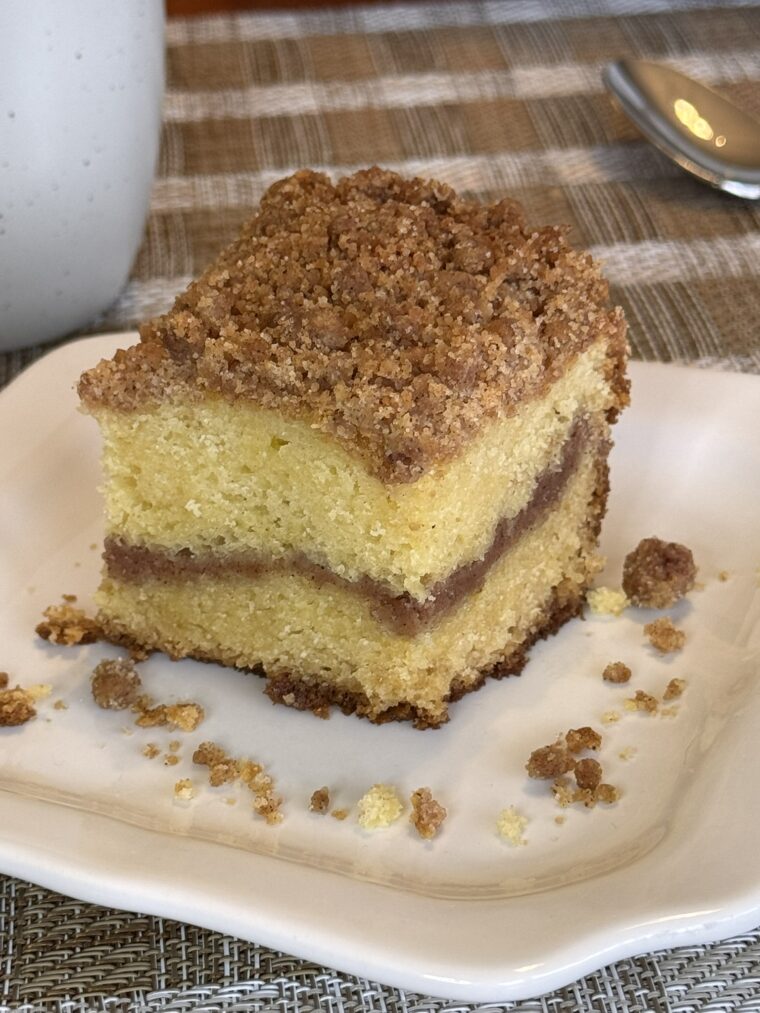 Classic CInnamon Coffee Cake