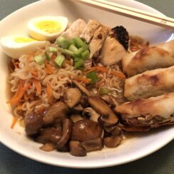 Ramen Noodle Bowl with Chicken and Mushrooms