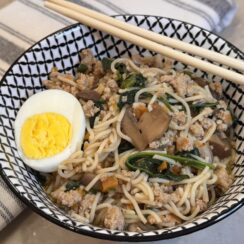 Ramen Noodle Bowl with Chicken and Mushrooms