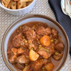 Slow Cooker Beef and Brussels Sprouts Stew