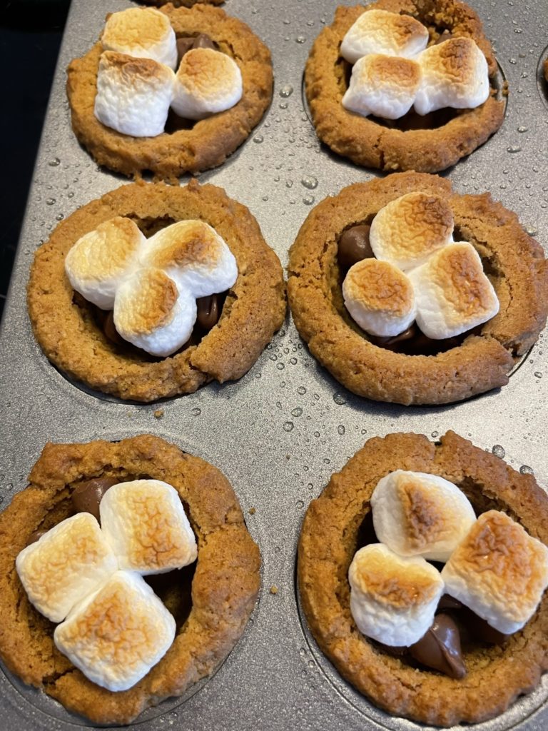 S'more Cookie Cups