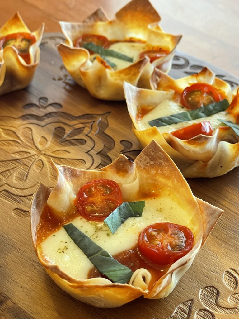 Margherita Pizza Cups