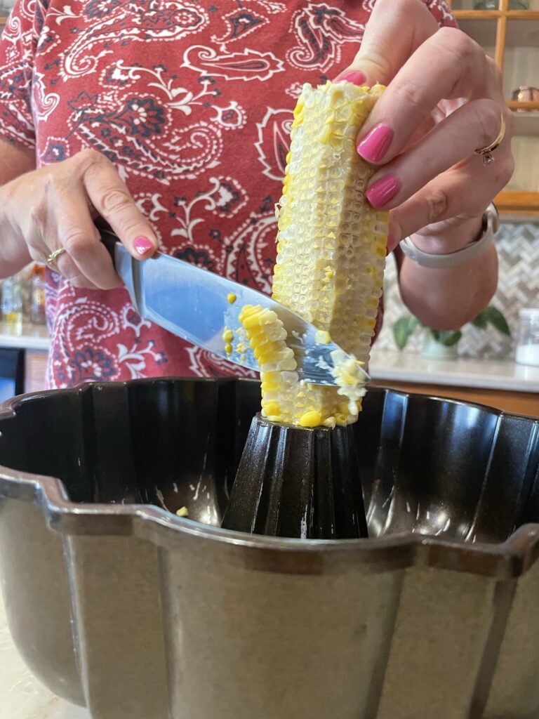 Use a bundt pan to catch corn off the the cob.