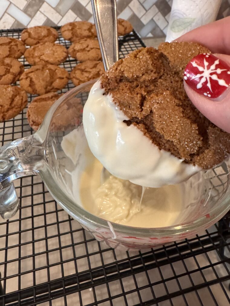 Gingersnaps with White Chocolate