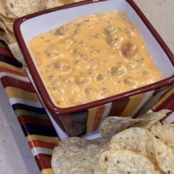 Easy Queso Dip